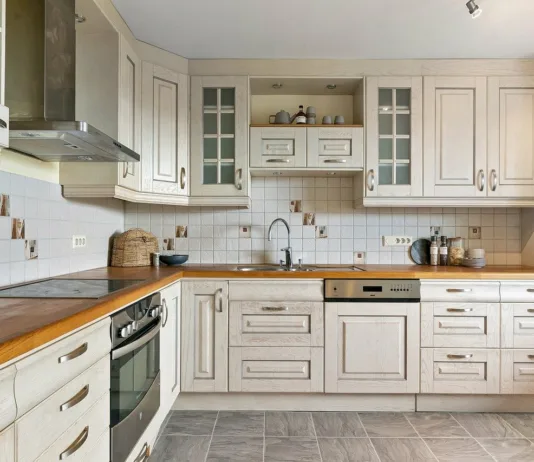 Kuhinja: res potrebujemo vse to? čista kuhinja