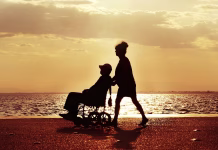 Izleti s starostnikom na invalidskem vozičku wheelchair, walk, care, disabled, nature, couple, sea, sunset, characters