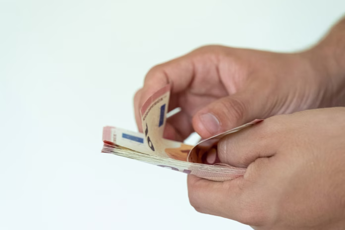 money-euro-banknotes-bills-inflation-devaluation-currency-cash-payment-budget-finance-stockpack-pixabay money, euro, banknotes, bills, inflation, devaluation, currency, cash, payment, budget, finance, inflation, inflation, inflation, inflation, inflation, budget