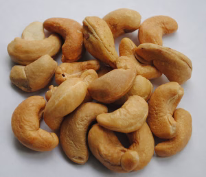 roasted cashews