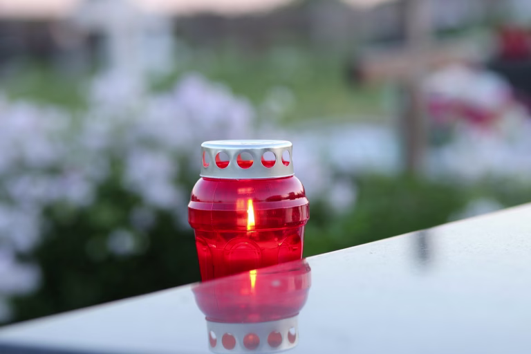 red candle, flame, reflection, evening, decoration, gravestone, in memoriam, grave, cemetery, nature, outdoor, in memoriam, in memoriam, in memoriam, in memoriam, in memoriam