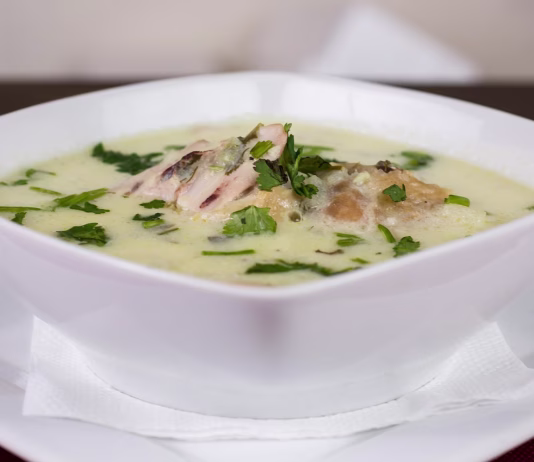 Gripa? Skuhajte domačo kokošjo juho! chicken, soup, chicken soup, food, cuisine, lunch, meal, dinner, dish, meat, vegetable, healthy, menu, restaurant, fresh, kitchen, plate, cream, cooking, traditional, stew, carrot, potato, bowl, soup, soup, chicken soup, chicken soup, chicken soup, chicken soup, chicken soup