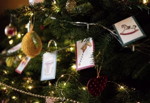 Božični dekor 2025: kaj pravijo trendi? christmas, christmas decorations, christmas time, christmas decor, garland, christmas decoration, christmas, christmas, christmas, christmas, christmas