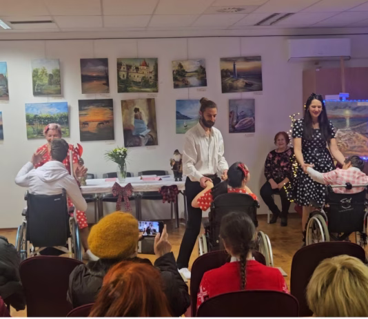 SRCE ZA SONČKE: Podprite osebe s cerebralno paralizo z nakupom slike ali pošljite SMS invalidi plešejo