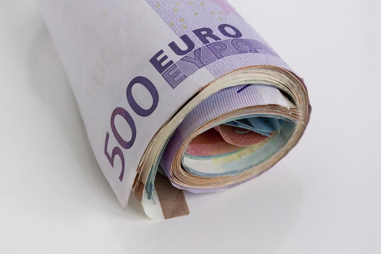 money, banknotes, finance, co-payment, support, pension, rehabilitation, shopping, pay, seem, euro, currency, success, bundle, cash, paper money, financial world, wealth, business