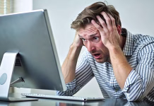 Tako preverite, ali vam delodajalec plačuje vse prispevke ai generated, man, working, stressed, exhausted, office, tired, overworked, frustrated, error